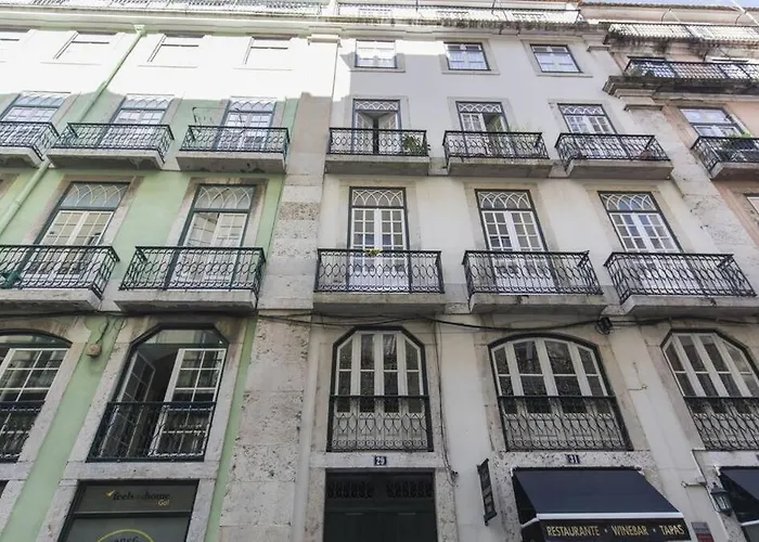 Plant House Baixa Apartamento